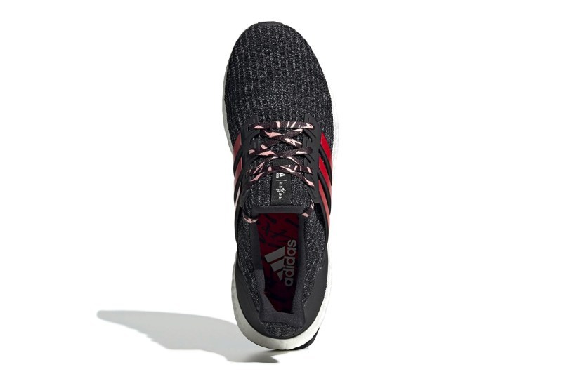 adidas UltraBOOST 4.0 ä¸åæ°å¹´å¥æ³¨é
è²