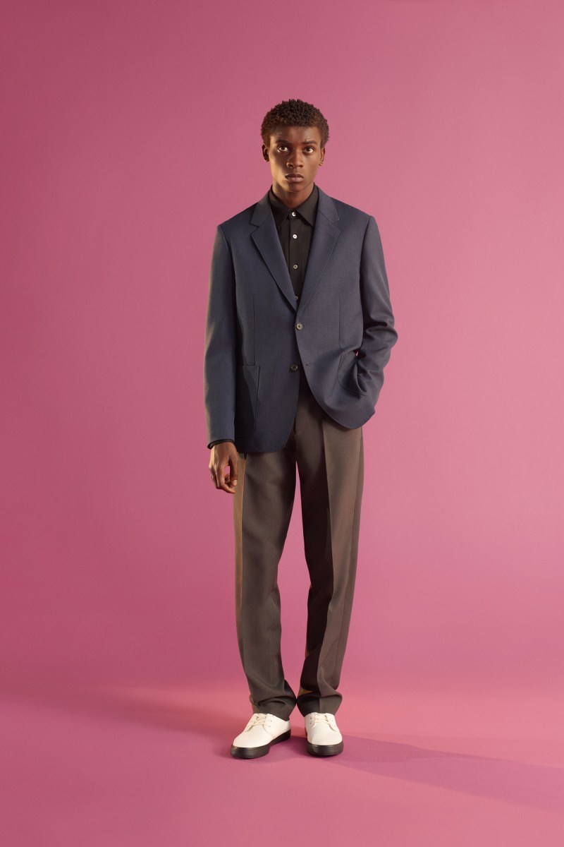 UNIQLO U 2019 æ¥å¤ç³»åç¼å:registered:æ¥æå¬é 