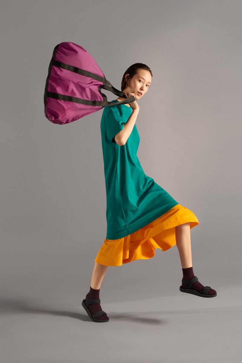 UNIQLO U 2019 æ¥å¤ç³»åç¼å:registered:æ¥æå¬é 