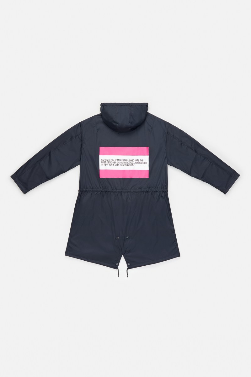 CALVIN KLEIN JEANS æ¯ç· EST. 1978 å¨æ°ç³»åä¸æ¶