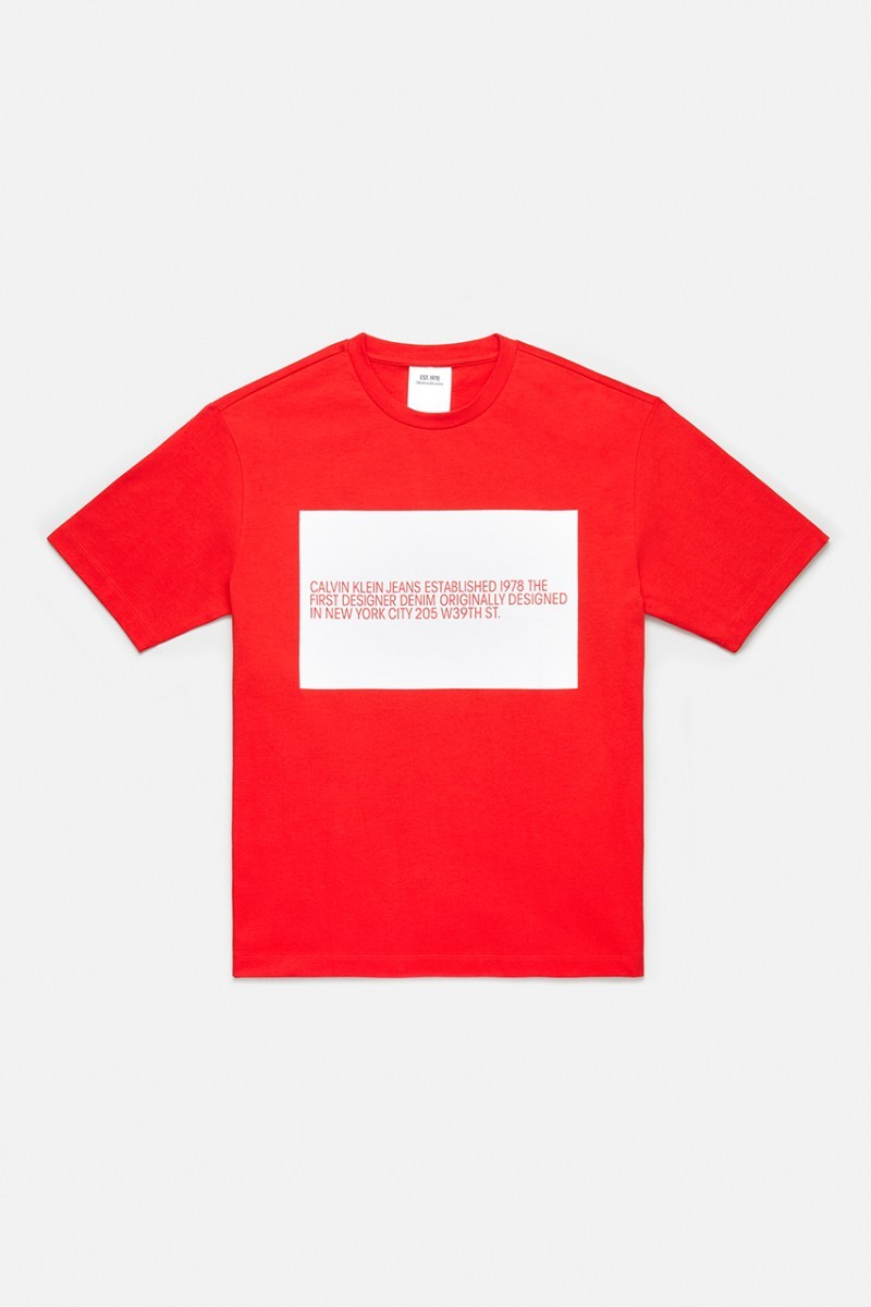 CALVIN KLEIN JEANS æ¯ç· EST. 1978 å¨æ°ç³»åä¸æ¶