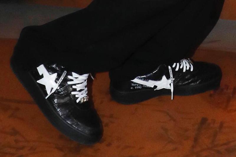 Virgil Abloh æå Off-Whiteâ¢ x A BATHING APEÂ:registered: è¯å BAPESTA éæ¬¾