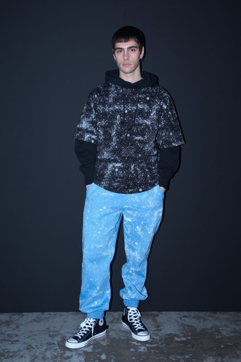 CLOT æ¼å·´é»å±ç¤º 2019 ç§å¬ãOut of This Worldãç³»å