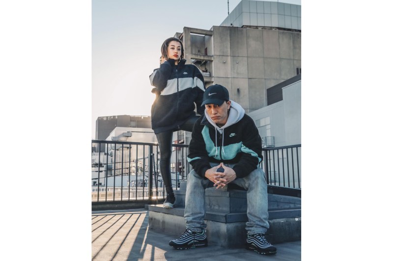 Nike è¿½å&nbsp;æ¨åºæ°éè² Big Swoosh éé¢å¤å¥