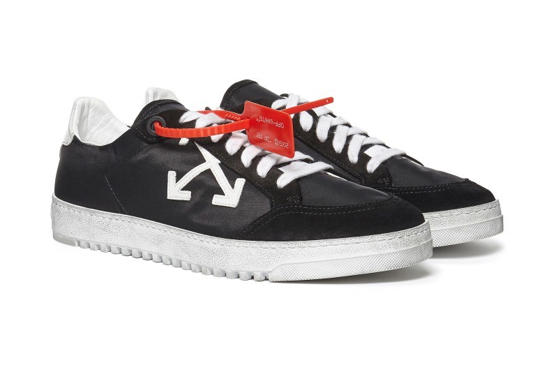 MR PORTER ç¨ä½ Off-Whiteâ¢ å¨æ° "MODERN OFFICE" ç³»åä¸æ¶