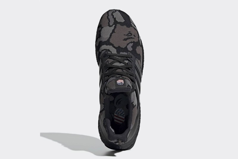 A BATHING APEÂ:registered: x adidas å¨æ°è¯å UltraBOOST å:registered:æ¹åçéåº