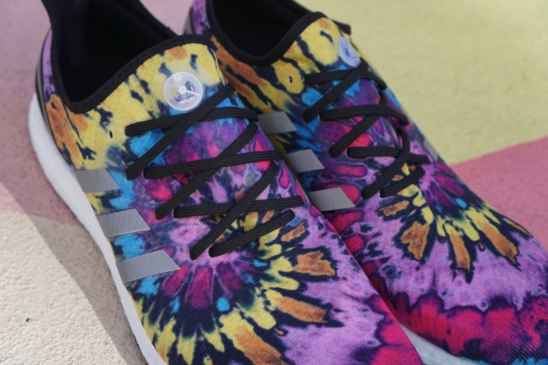 Foot Locker x adidas å
¨æ° SPEEDFACTORY AM4ATL ä¼åç»å ´