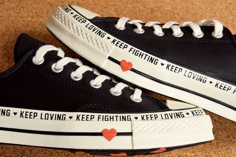 Converse å¨æ° Chuck Taylor 70 LowãValentineâs Dayãå¥æ³¨éè²ä¸æ¶