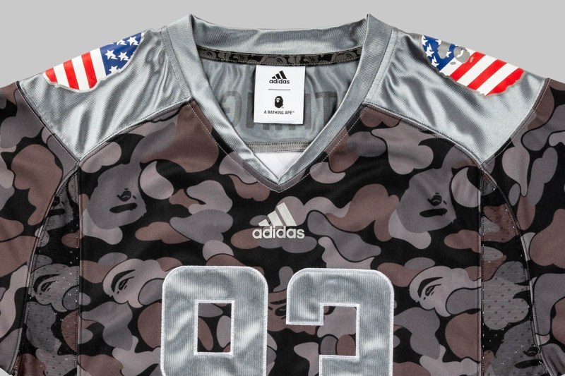 A BATHING APEÂ:registered: x adidas å¨æ°è¯åç³»åæ­£å¼ç¼ä½