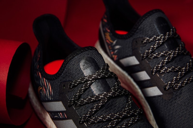 adidas AM4CNY ä¸­åæ°å¹´å¥æ³¨éæ¬¾ç»å ´