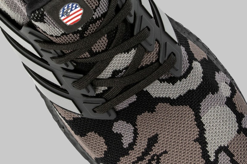 A BATHING APEÂ:registered: x adidas å¨æ°è¯åç³»åæ­£å¼ç¼ä½