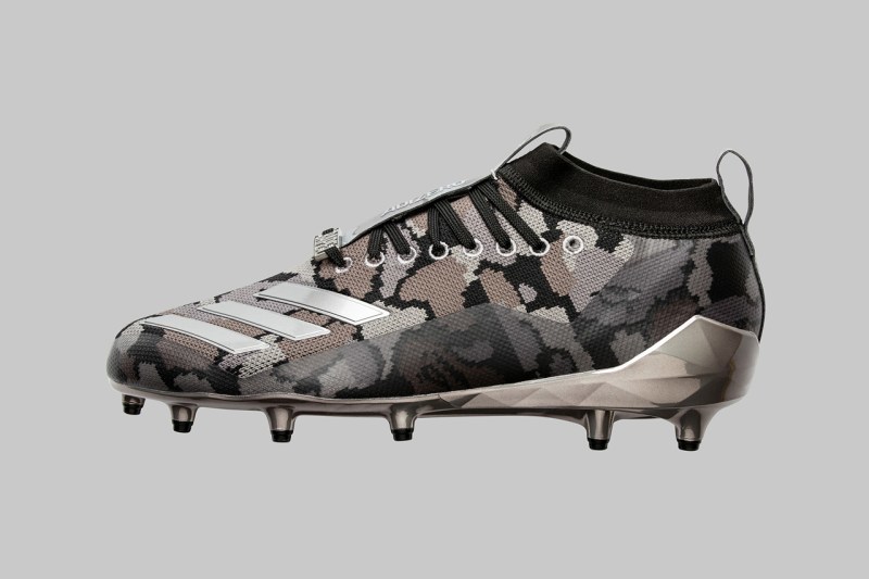 A BATHING APEÂ:registered: x adidas å¨æ°è¯åç³»åæ­£å¼ç¼ä½