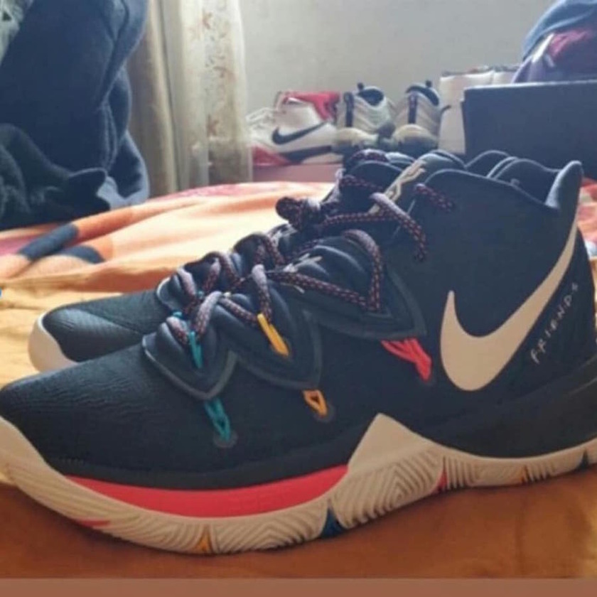 Nike Kyrie 5 Friendsåå¸æ¥æ