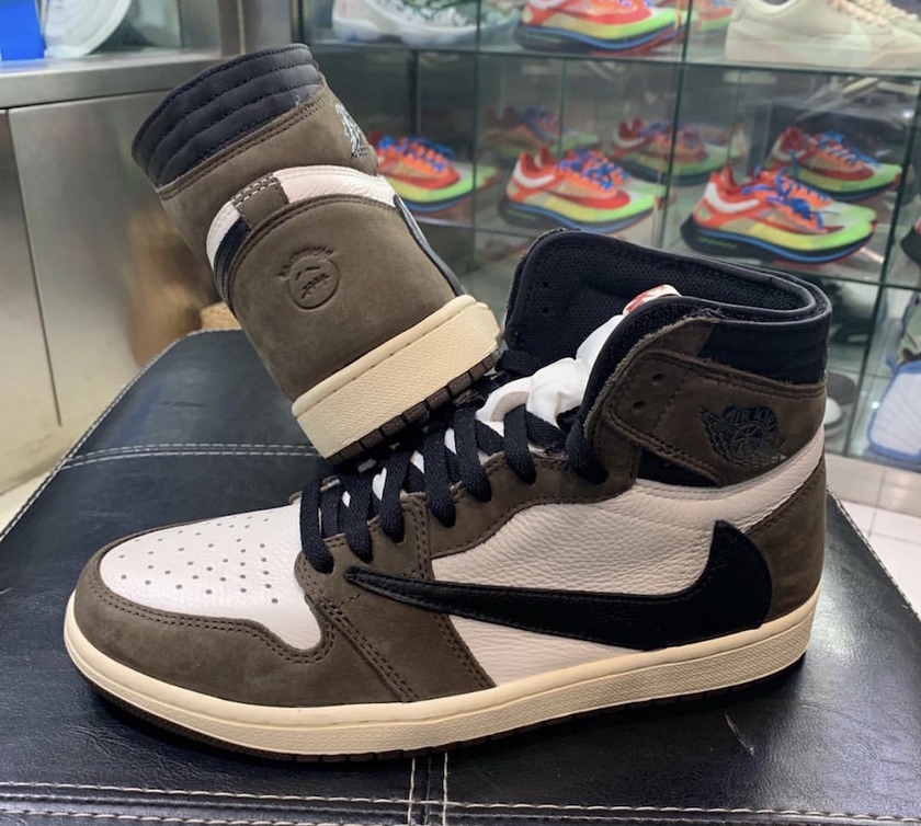 Travis Scott Air Jordan 1ä»äººææ°å2019 CD4487-100åå¸æ¥æ