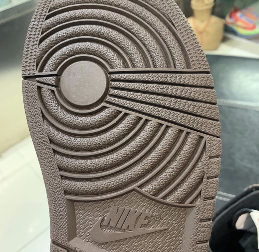 Travis Scott Air Jordan 1ä»äººææ°å2019 CD4487-100åå¸æ¥æ