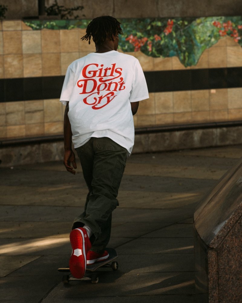 Girls Don't Cry x Nike SB å¨æ°è¯å Dunk Low åæé£¾ç³»åå:registered:æ´æ­æ