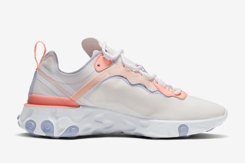Nike React Element 55 å
¨æ°ãPale Pinkãé
è²