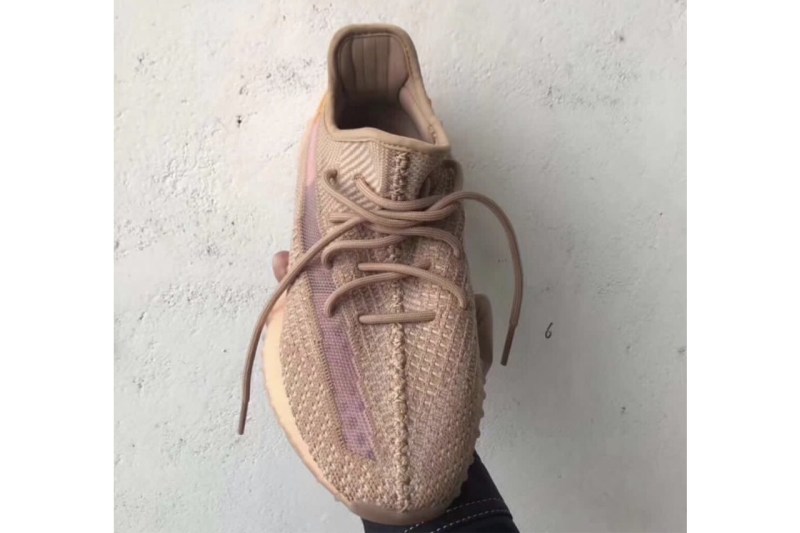 æ¶åé è¦½ YEEZY BOOST 350 V2 å¨æ°ãClayãéè²