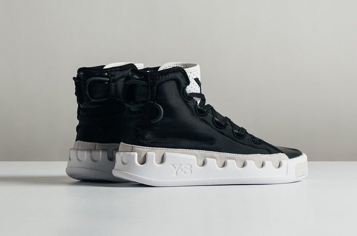 Y-3 Kasabaru Black White