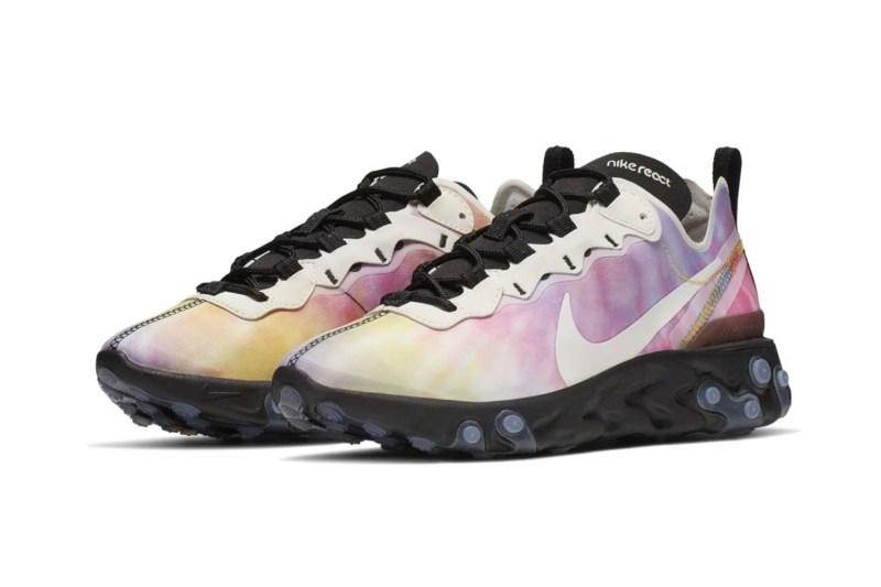 æ¢åé¢è§ Nike React Element 55 å¨æ°ç´:registered:æéè² 