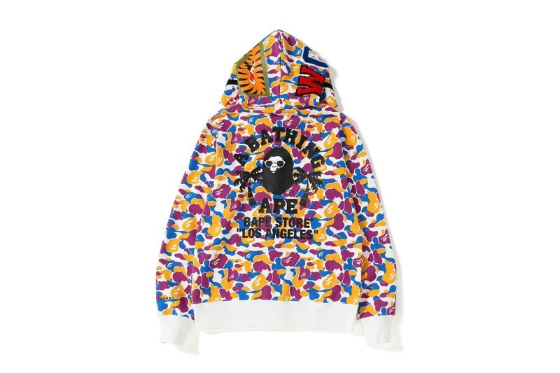 BAPE STORE LA ä¸é±å¹´å¥æ³¨éå:registered:ç³»åå:registered:æ´å¬é