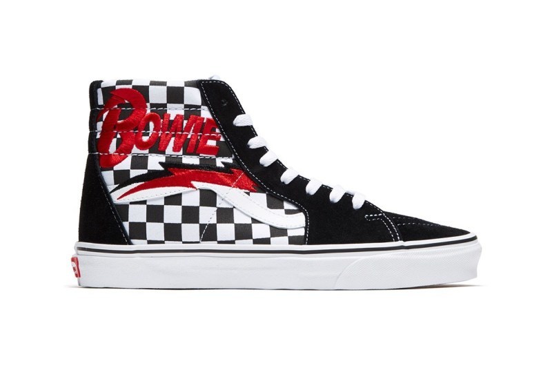 Vans æ¨åºå¨æ°ç³»åè´æ¬ææ»¾å·¨æ David Bowie