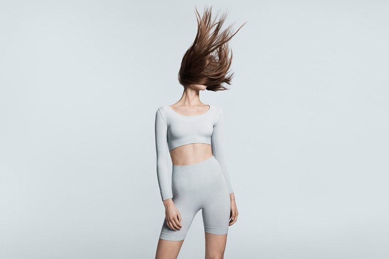 UNIQLO and ALEXANDER WANG 2019 æ¥å¤å
¨æ°èå AIRism ç³»å