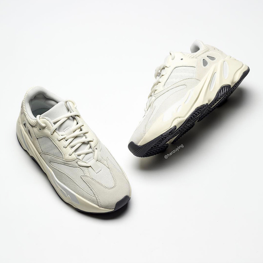 adidas Yeezy Boost 700æ¨¡æEG7596åå¸æ¥æ