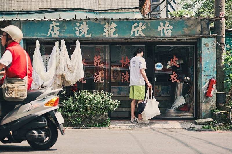 INVINCIBLE x N.HOOLYWOOD ææ°è¯ä¹ç³»åæ­£å¼ç¼ä½