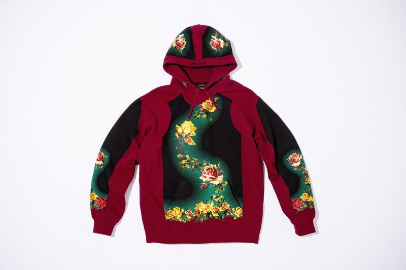 Supreme x Jean Paul Gaultier 2019 æ¥å¤è¯åç³»åæ£å¼ç¼ä½