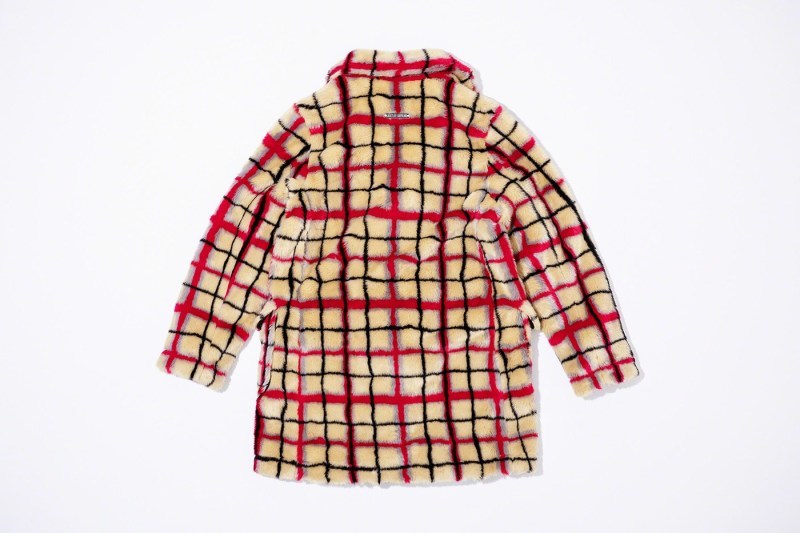 Supreme x Jean Paul Gaultier 2019 æ¥å¤è¯åç³»åæ£å¼ç¼ä½