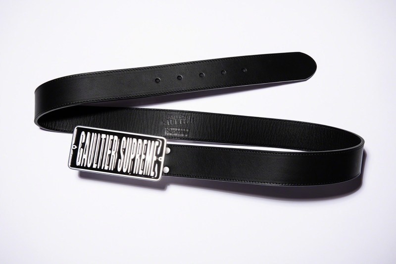 Supreme x Jean Paul Gaultier 2019 æ¥å¤è¯åç³»åæ£å¼ç¼ä½