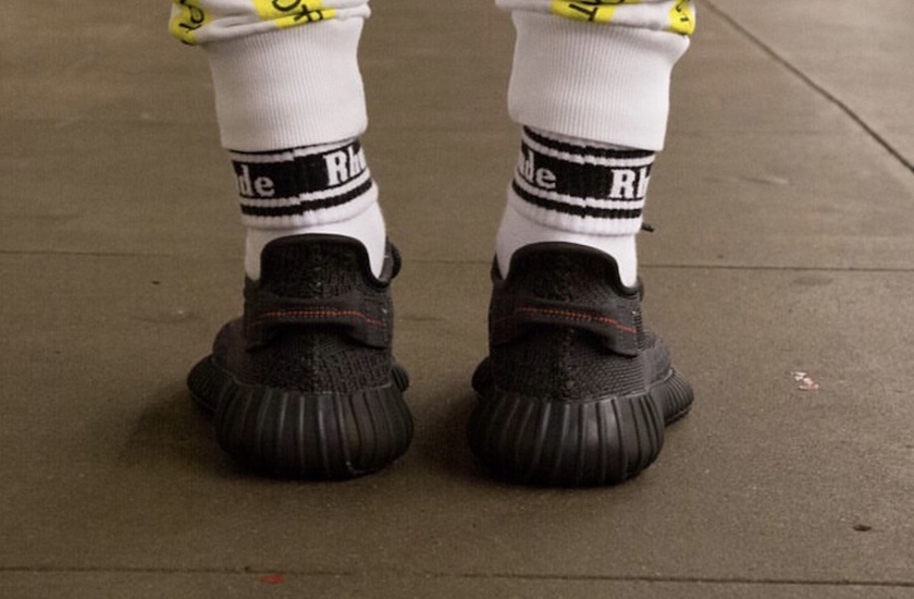 adidas Yeezy Boost 350 V2é»è²åå
On-Feet