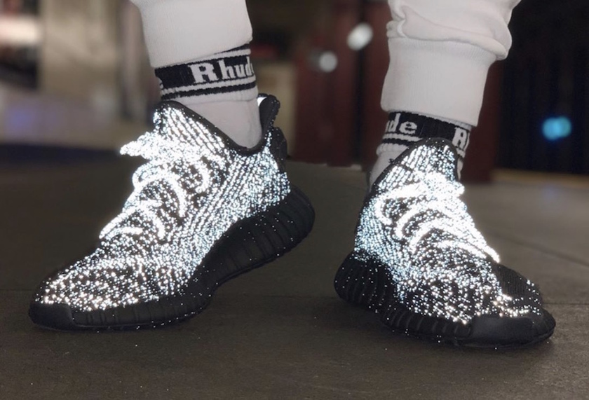 adidas Yeezy Boost 350 V2é»è²åå
On-Feet