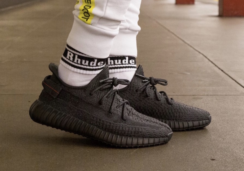 adidas Yeezy Boost 350 V2é»è²åå
On-Feet