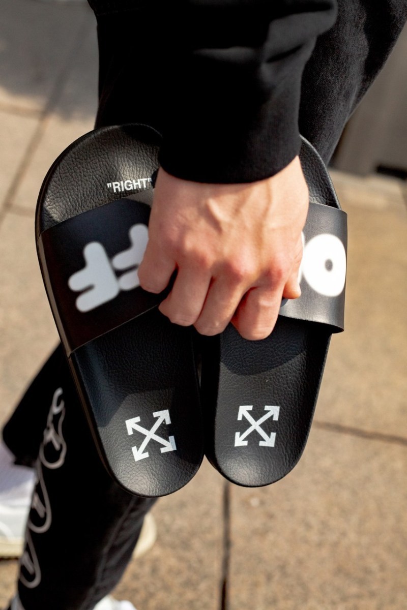 Off-Whiteâ¢ çº FWRD æé å¨æ° 2019 ç¨ä½å¥æ³¨ç³»å