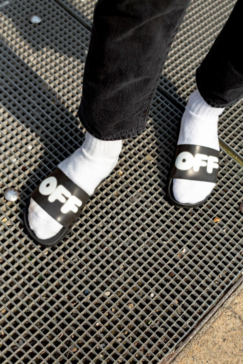 Off-Whiteâ¢ çº FWRD æé å¨æ° 2019 ç¨ä½å¥æ³¨ç³»å