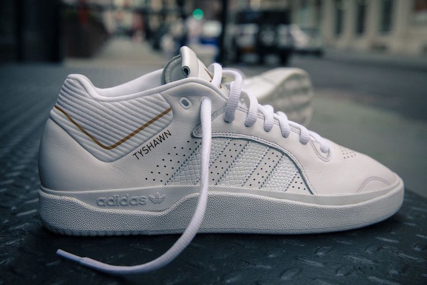 adidas Tyshawn Jonesç½è²åå¸æ¥æ