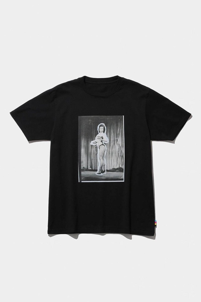 THE CONVENI ææ Mame Kurogouchi æé è¯å T-Shirt åæ£ç±¤å:registered:å