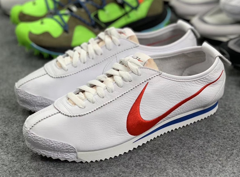Shoe Dog Nike Cortez Packåè¡æ¥æ