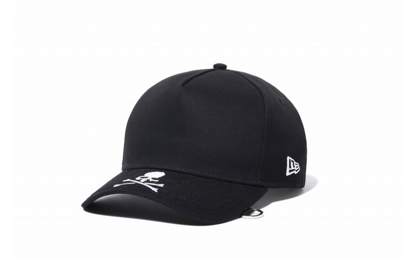 mastermind JAPAN x New Era æ¨åºæé»å¸½å­è¯åç³»å
