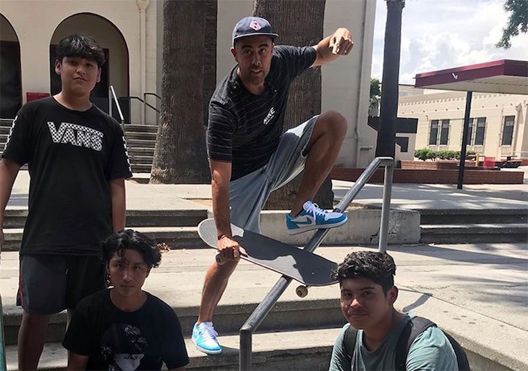 Nike SB Air Jordan 1ä½UNCå叿¥æ