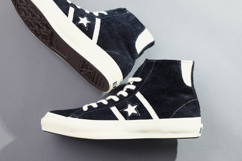 Converse ç¼ä½ 50 é±å¹´ Star & Bars 奿³¨ç´å¿µé款