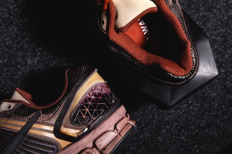 ç¨å:registered:¶è¿è³ A-COLD-WALL* x Nike è¯ä¹ Zoom Vomero +5ãSolarisedã