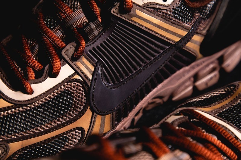 ç¨å:registered:¶è¿è³ A-COLD-WALL* x Nike è¯ä¹ Zoom Vomero +5ãSolarisedã