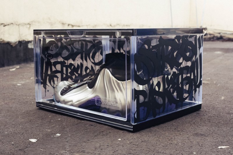 Nike Air Flightposite å
¨æ°é
è²è¨è¨ç»å ´