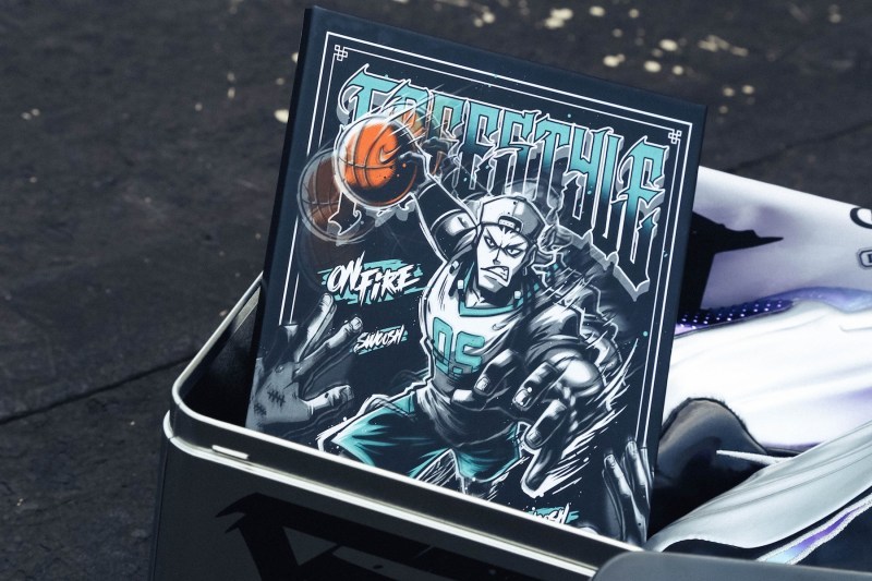 Nike Air Flightposite å
¨æ°é
è²è¨è¨ç»å ´