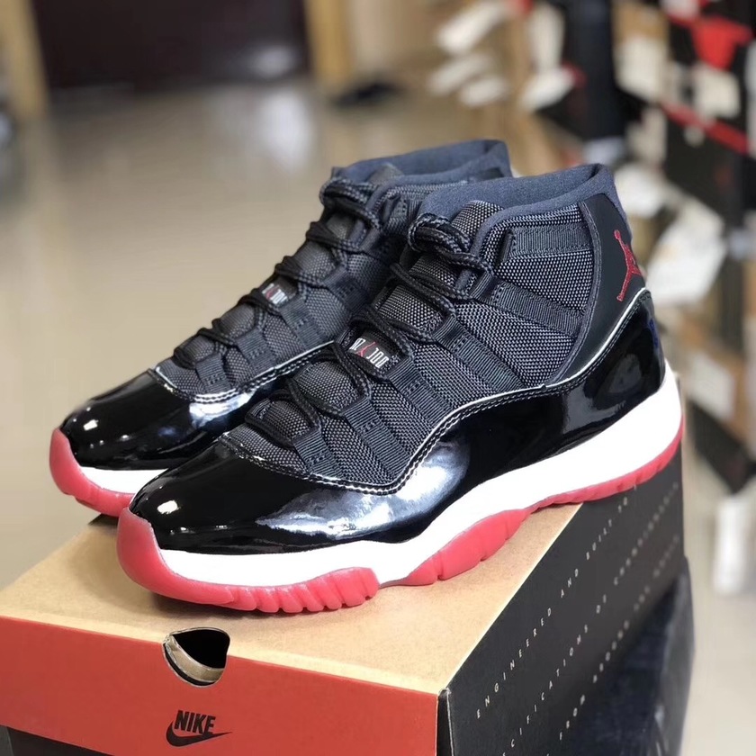Air Jordan 11 Bred 378037-061 2019 OG Box