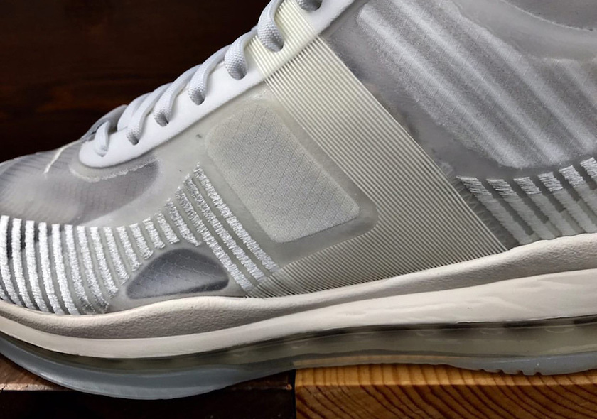 John Elliott Nike LeBron Icon Summitç½è²AQ0114-101åå¸æ¥æ