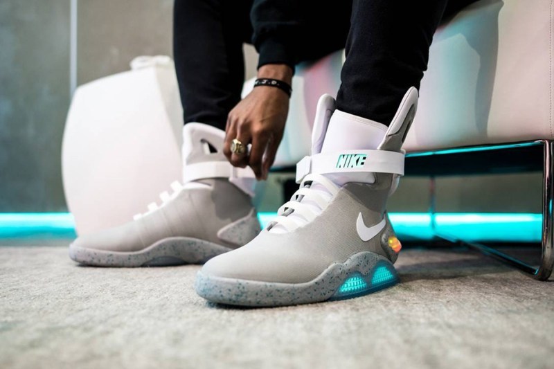 The RealReal å¬ä½å¨ä¸çç:registered:åãå¹æ ¼æ¼²å¹æé«ãçéæè¡æ¦